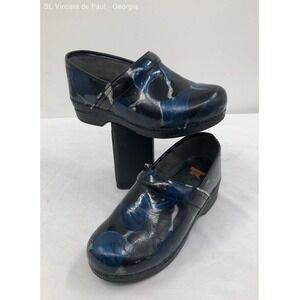 XP 2.0, Navy Embossed Patent, Soft Toe, Slip Resistant, Slip On Clog Work 9.5-10